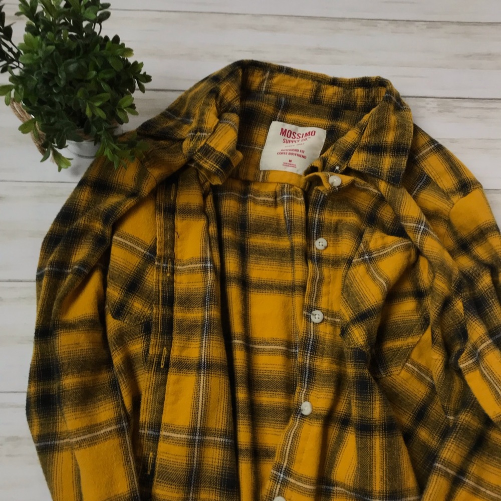 ✩ Mossimo ✩ yellow flannel